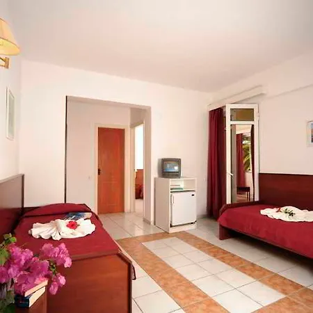 Maravel Sky & Hotel 3*
